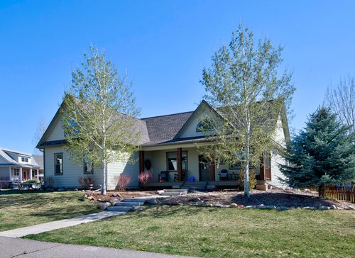 10 Maverick Ct, Gypsum, CO, 81637-5371 | Card Image