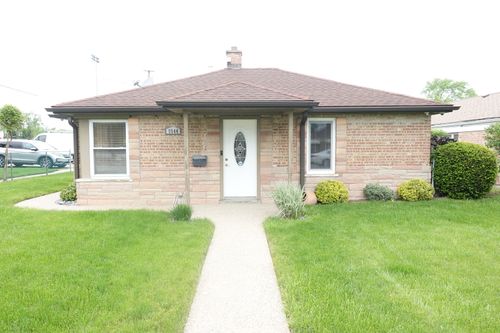 9544 Nerbonne Ave, Franklin Park, IL, 60131-2042 | Card Image