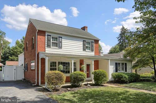 390 Walton St, LEMOYNE, PA, 17043-2026 | Card Image