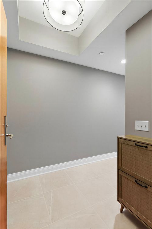 3804-600 N Lake Shore Dr, Chicago, IL, 60611-5089 | Card Image