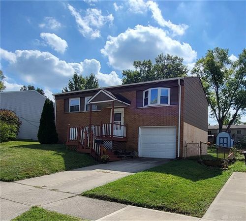 330 Ellenwood Dr, West Carrollton, OH, 45449-2127 | Card Image