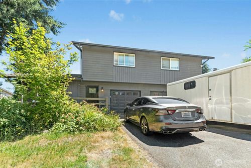 12209 11th Place W, Everett, WA, 98204 | Card Image
