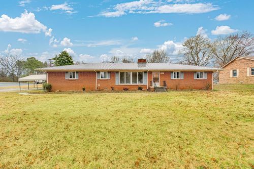 540 Fourth Ave S, Baxter, TN, 38544-5149 | Card Image