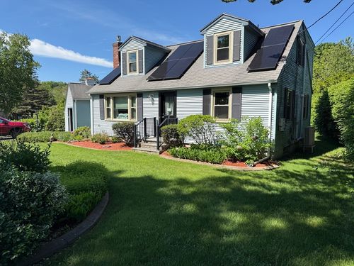 4 Mayfield Rd, Auburn, MA, 01501-1117 | Card Image