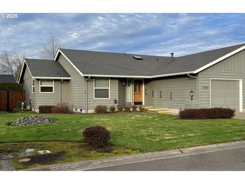 2707 Dayna Ln, Eugene, OR, 97408-7340 | Card Image