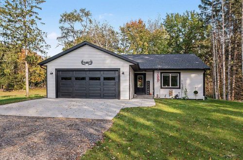 651 S Patterson Road, Midland Charter Township, MI, 48640 | Card Image