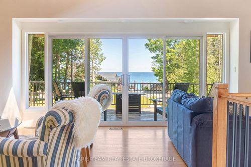 328 Cedar Ave, Meaford, ON, N4L1W5 | Card Image