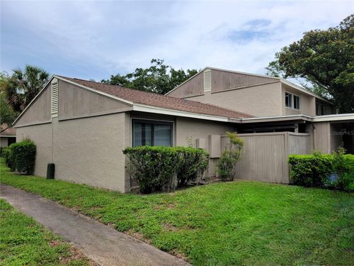 78-8006 Gardenia Dr, TEMPLE TERRACE, FL, 33637-6508 | Card Image