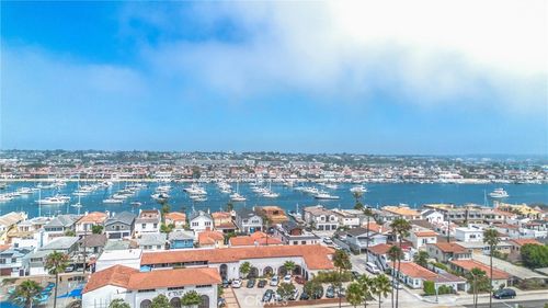 1408 W Oceanfront, Newport Beach, CA, 92661-1111 | Card Image
