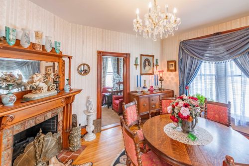 19 Pine St, Woodsville, NH, 03785-1215 | Card Image