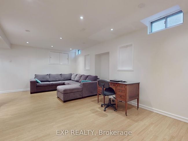 59 Black Oak Dr, House other with 3 bedrooms, 4 bathrooms and 4 parking in Brampton ON | Image 33