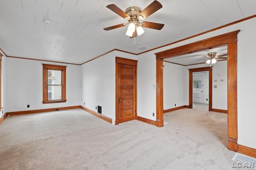 415 W Beecher St, Adrian, MI, 49221-3805 | Card Image