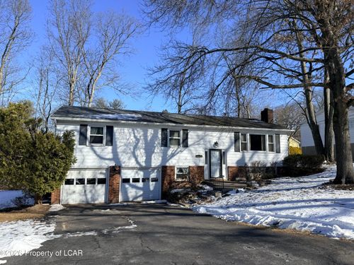 8 Willow St, Sugarloaf, PA, 18249 | Card Image