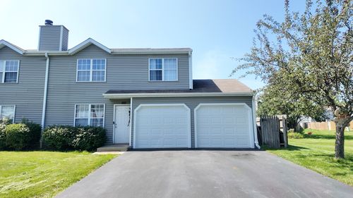 510 Meadow Hill Ln, Round Lake Beach, IL, 60073-3728 | Card Image