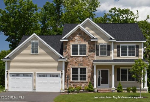 16 Elvis Ln, Clifton Park, NY, 12065 | Card Image