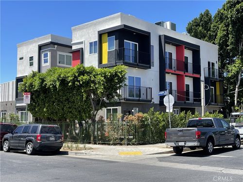 8457 Langdon Ave, North Hills, CA, 91343-6508 | Card Image