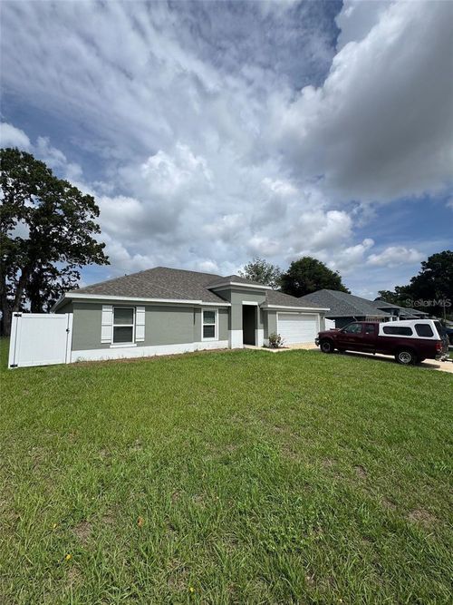 10090 Se 67th Ter, BELLEVIEW, FL, 34420-9350 | Card Image