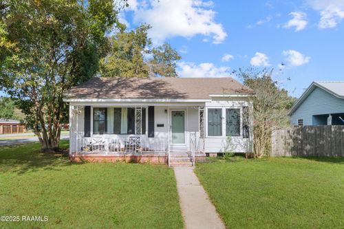 501 Daspit St, Gueydan, LA, 70542-3623 | Card Image