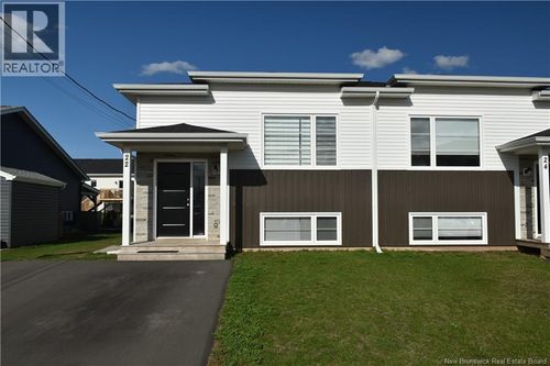 22 Rue Mia, Shediac, NB, E4P0Z8 | Card Image