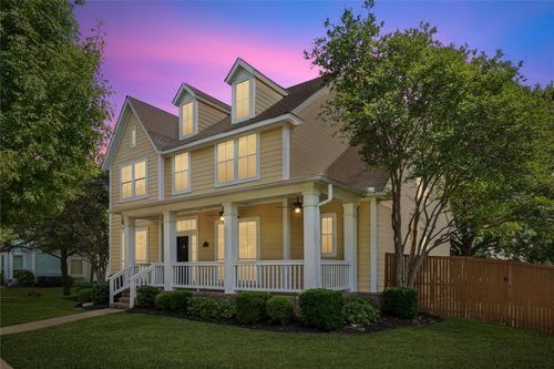 8120 Bridge St, North Richland Hills, TX, 76180-5514 | Card Image