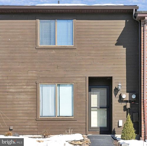 2604 Village Rd, ORWIGSBURG, PA, 17961-9304 | Card Image