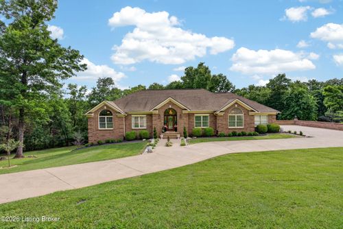 311 Creekwood Dr, Bardstown, KY, 40004-1152 | Card Image
