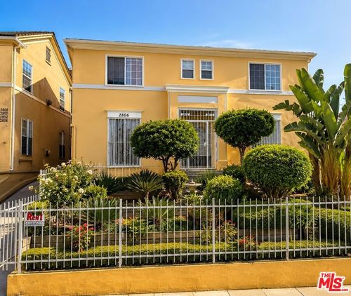 2810-2810 Francis Avenue, Los Angeles, CA, 90005 | Card Image