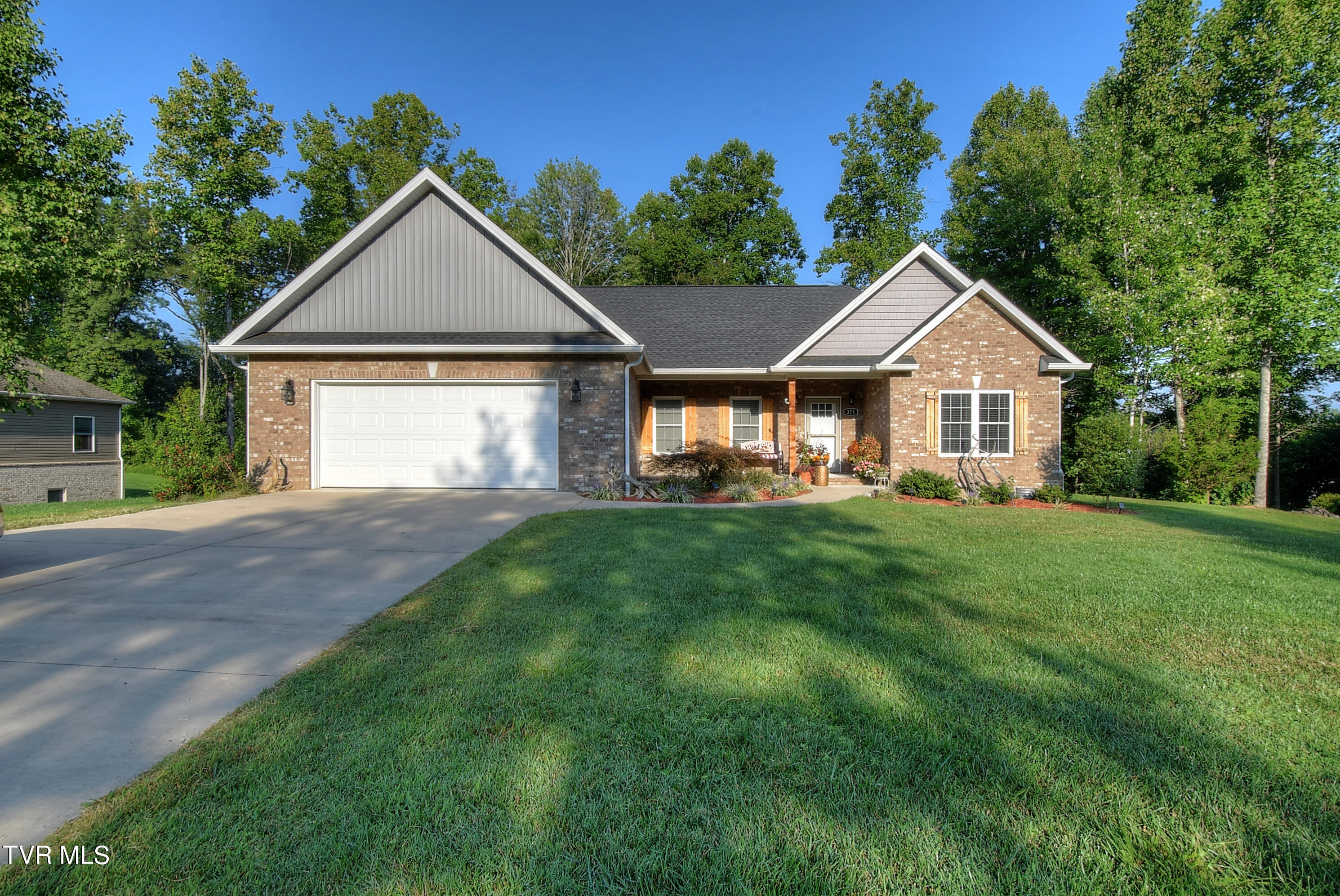 Holland View Dr, Jonesborough, TN 37659