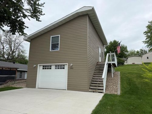 1903 Mark Drive, Albert Lea, MN, 56007 | Card Image