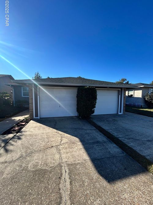 1005 W 11th Ct, Panama City, FL, 32401-2077 | Card Image