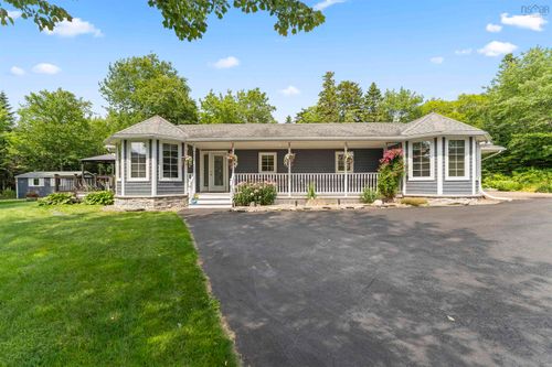 26 Lochaber Crt, Lake Loon, NS, B2W6K6 | Card Image