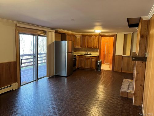 85 Paulding Dr, Chappaqua, NY, 10514-2818 | Card Image