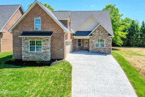 1536 Tsuga Dr, Alcoa, TN, 37701-1769 | Card Image
