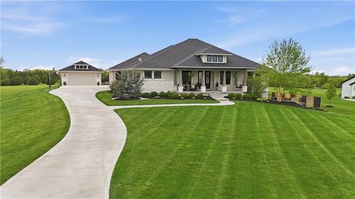 15046 S Canton St, Gardner, KS, 66030-7508 | Card Image