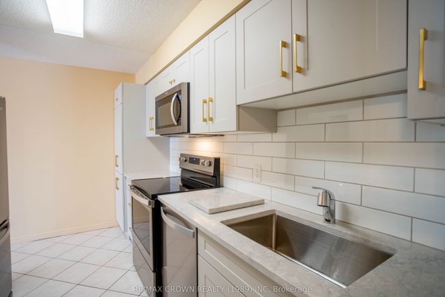 202 - 935 Stockdale Rd, Condo with 2 bedrooms, 1 bathrooms and 1 parking in North Bay ON | Image 8