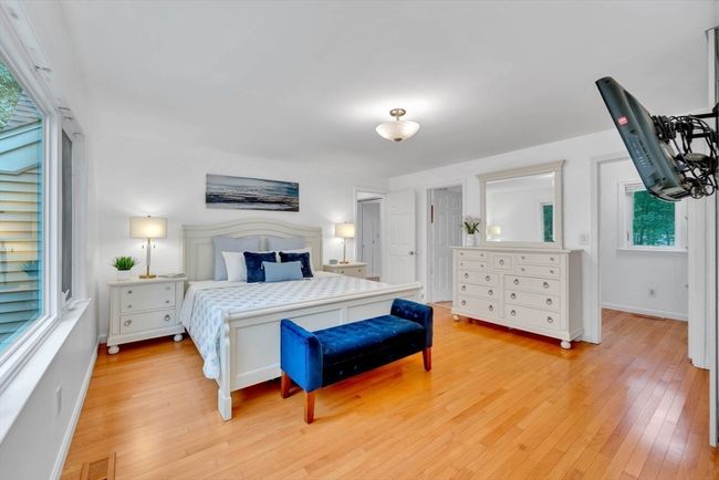 10 - 10 Fox Holw, Condo with 2 bedrooms, 3 bathrooms and 2 parking in Wayland MA | Image 25