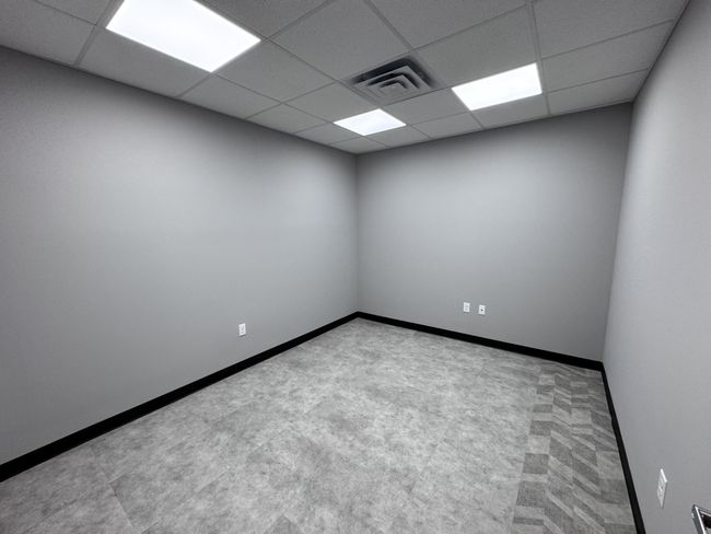 Interior | Image 6