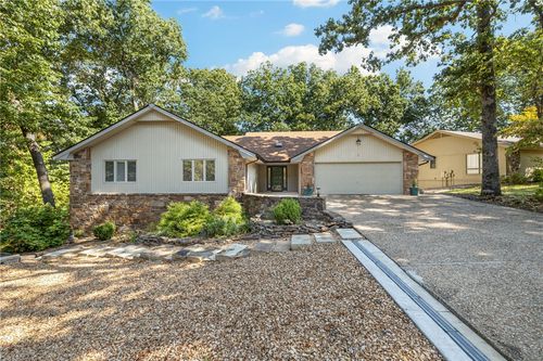 7 Kenton Ln, Bella Vista, AR, 72715-6508 | Card Image