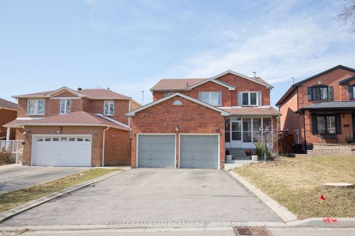 34 Smithers Cres, Brampton, ON, L6Y3K8 | Card Image