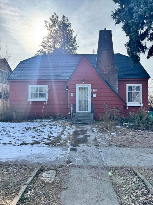 2318 Garden Ave, Klamath Falls, OR, 97601-3544 | Card Image