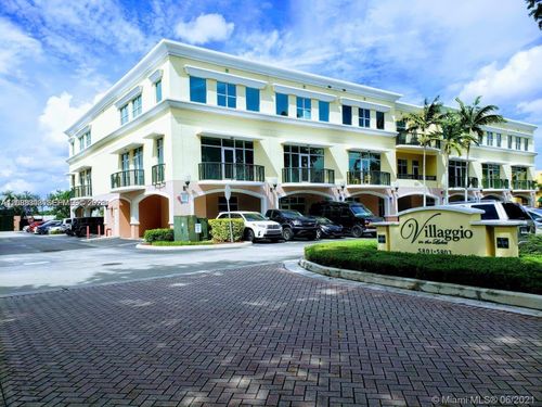 101-5801 Nw 151st St, Miami Lakes, FL, 33014-2437 | Card Image
