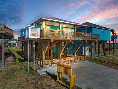 778 Wommack, Crystal Beach, TX, 77650 | Card Image