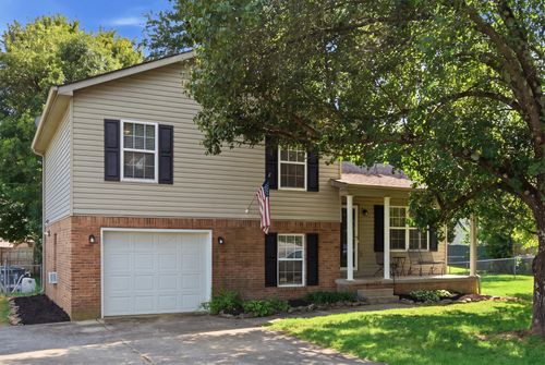 303 Cedar Way, Frankfort, KY, 40601-9003 | Card Image