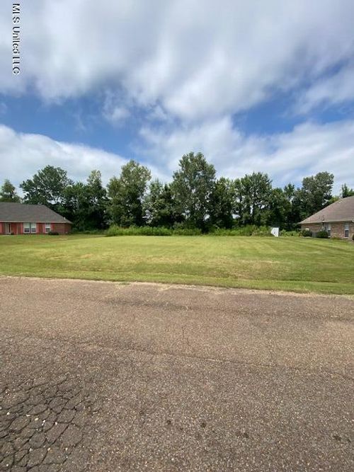 13a Sandy Cv, Clarksdale, MS, 38614 | Card Image