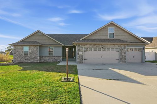 1910 Holly Street Se, DeMotte, IN, 46310 | Card Image