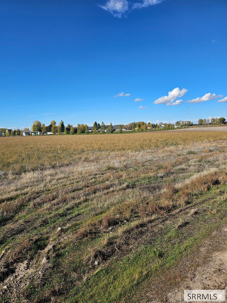 Land in Rigby