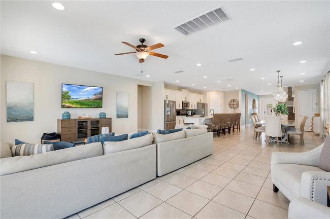 7644 Fairfax Dr, House other with 9 bedrooms, 9 bathrooms and null parking in KISSIMMEE FL | Image 12