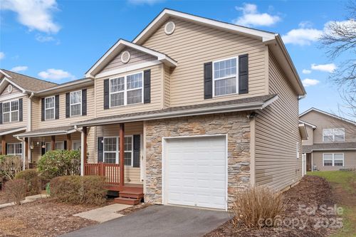 210 Pembrook Rd, Swannanoa, NC, 28778-9311 | Card Image