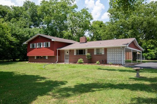 1386 Long Hollow Pike, Gallatin, TN, 37066-8520 | Card Image