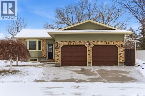 7322 Cribbs Bay, Regina, SK, S4X4H3 | Card Image